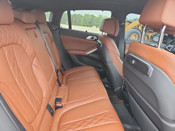 2026 BMW X6