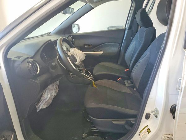 2019 NISSAN KICKS