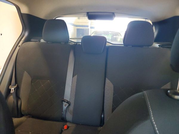 2019 NISSAN KICKS