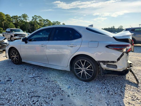 2022 TOYOTA CAMRY