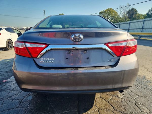 2016 TOYOTA CAMRY