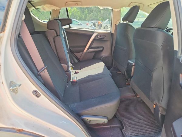 2018 TOYOTA RAV 4