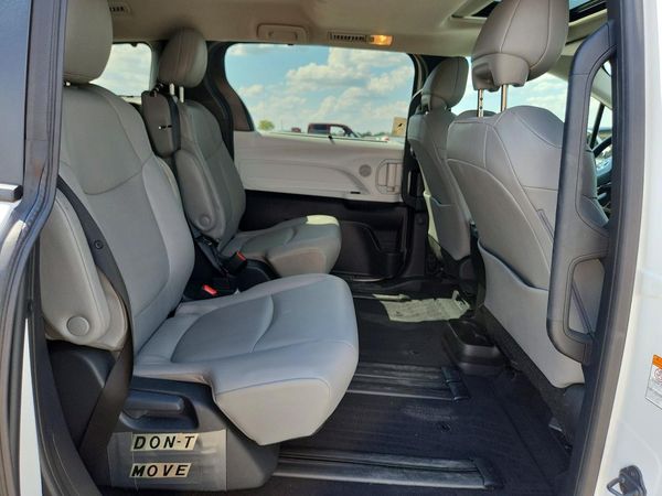 2026 TOYOTA SIENNA