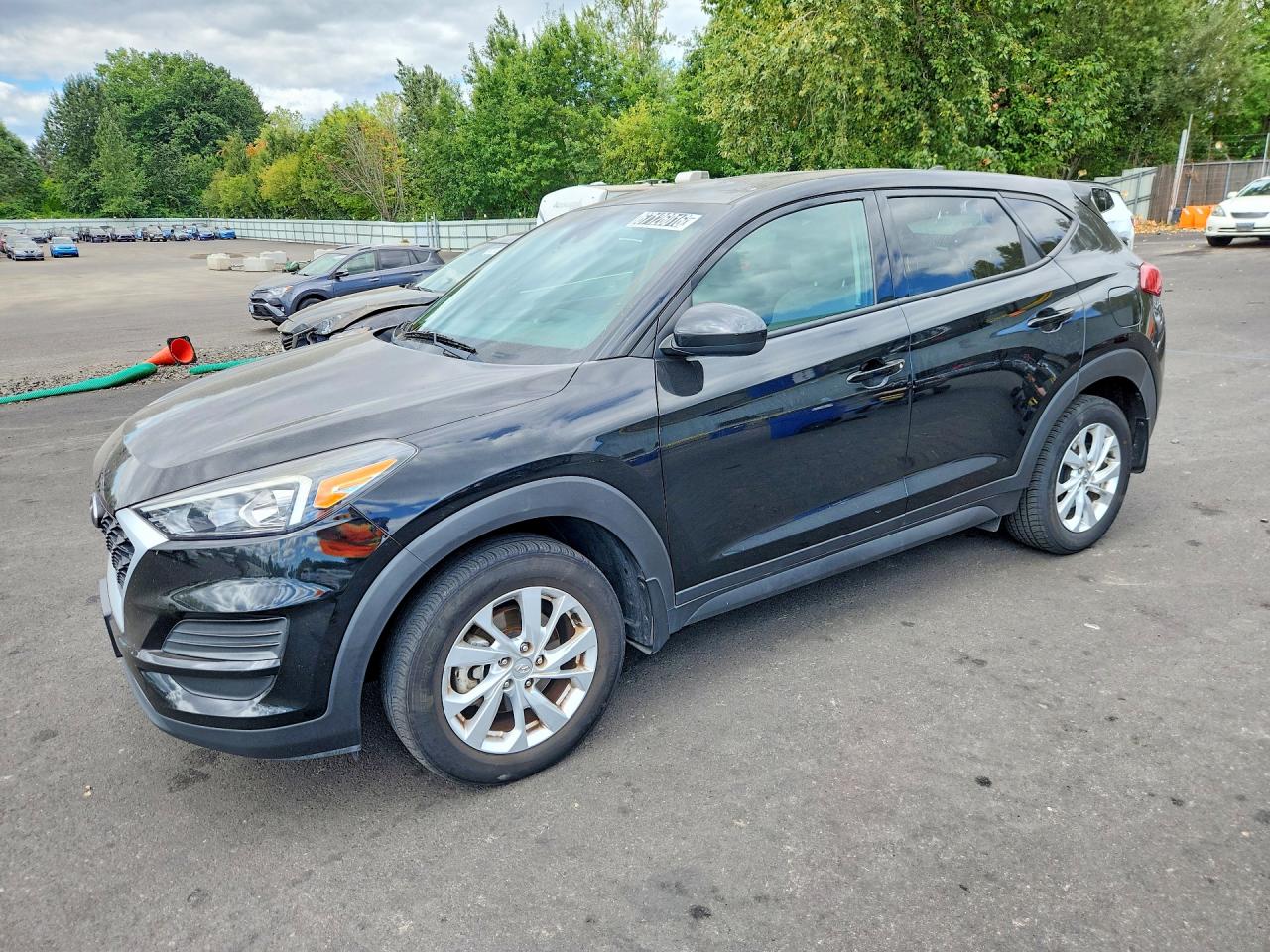 2021 HYUNDAI TUCSON SE — Front 3/4