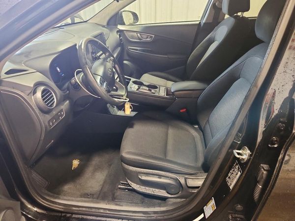 2021 HYUNDAI KONA SEL — DENT