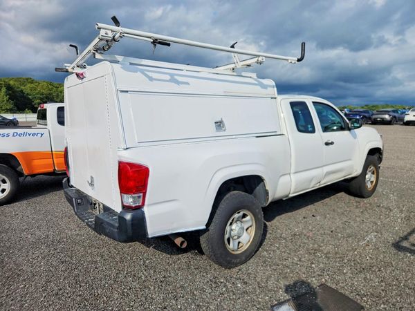 2016 TOYOTA TACOMA SR/SR5