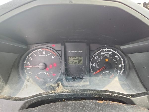 2016 TOYOTA TACOMA SR/SR5