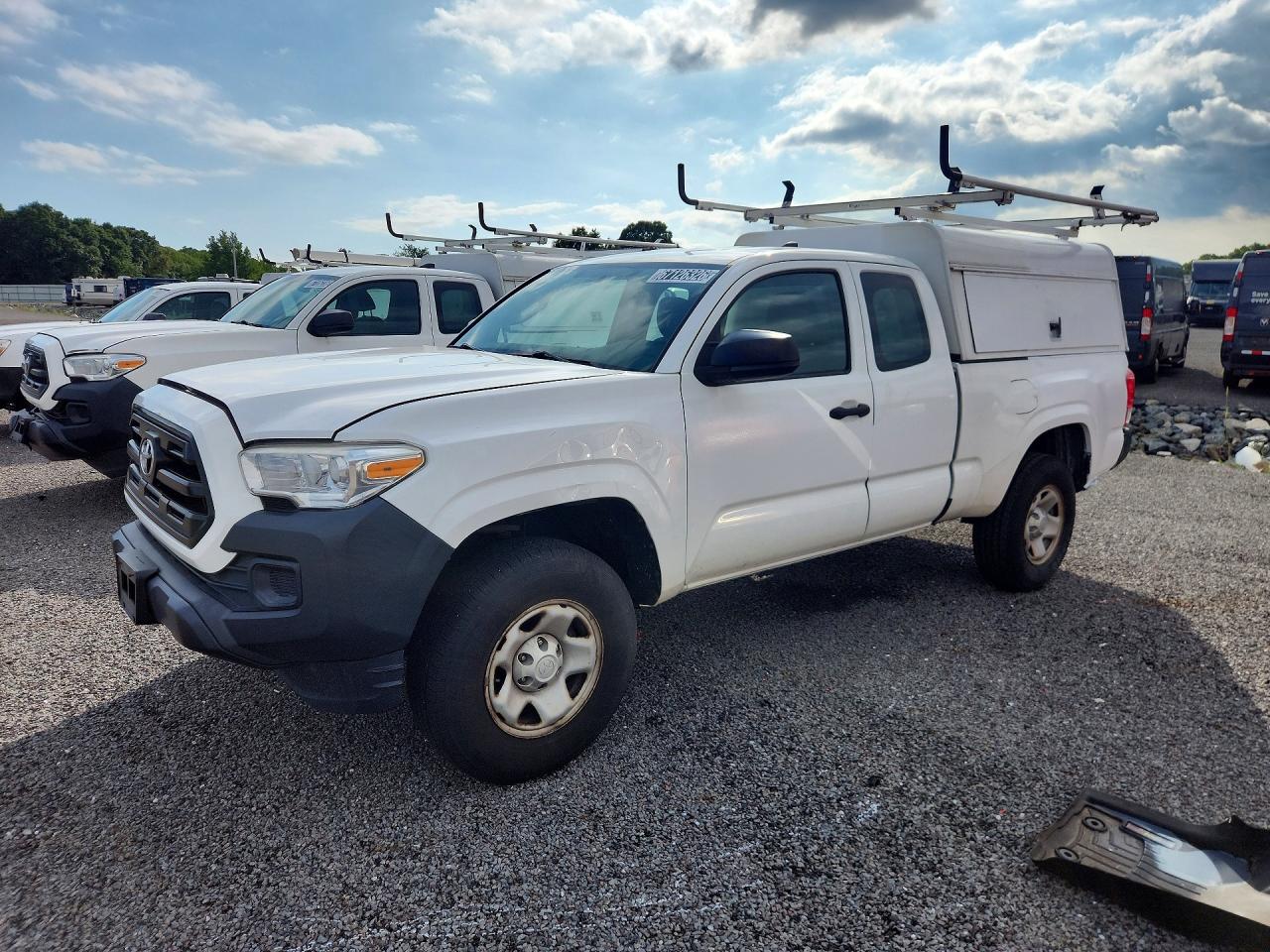 2016 TOYOTA TACOMA SR/SR5
