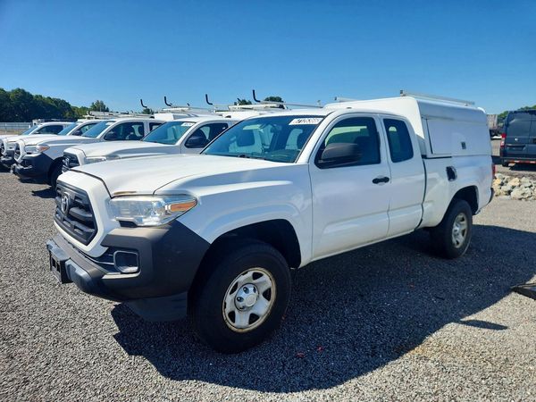 2016 TOYOTA TACOMA SR/SR5