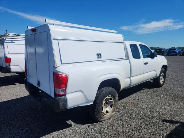 2016 TOYOTA TACOMA SR/SR5