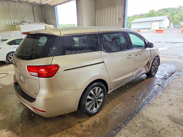 2015 KIA SEDONA GLS - Middle level — PSRA