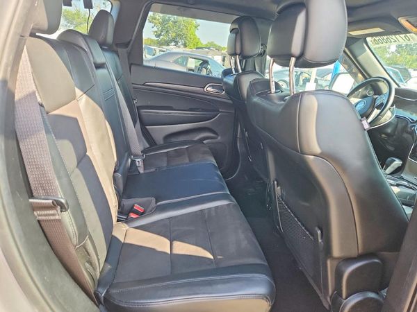 2020 JEEP GRAND CHEROKEE Laredo