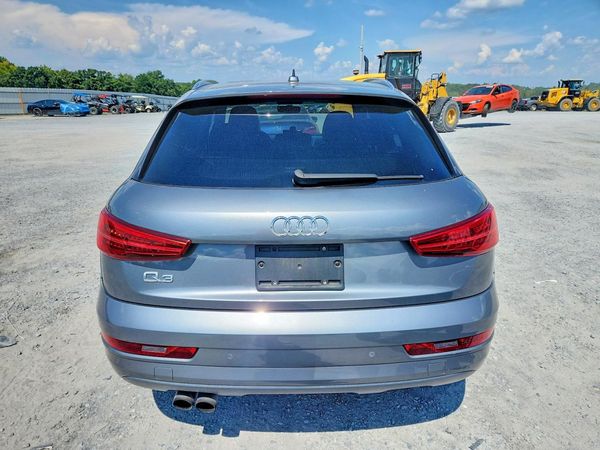 2017 AUDI Q3