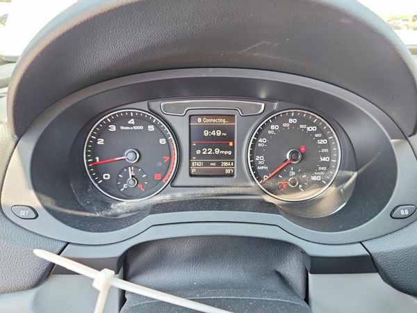 2017 AUDI Q3