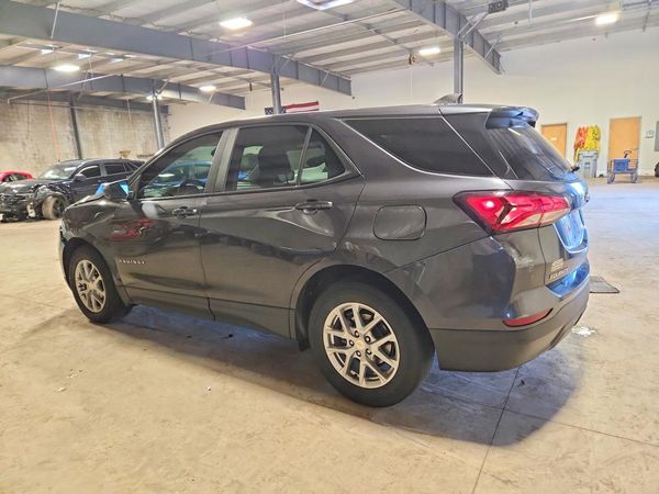 2022 CHEVROLET EQUINOX LS