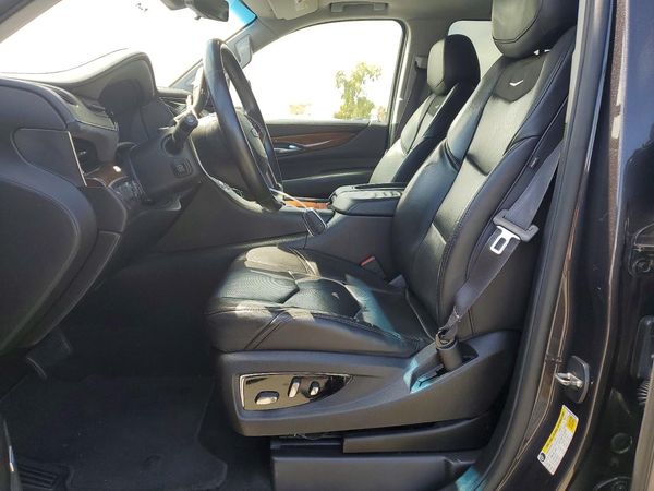 2017 CADILLAC ESCALADE ESV Premium Luxury