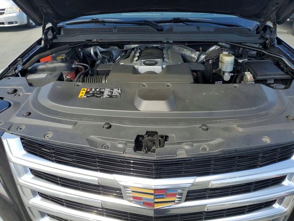 2017 CADILLAC ESCALADE ESV Premium Luxury
