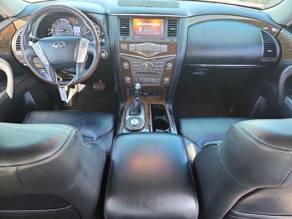 2017 INFINITI QX80 — CKPT