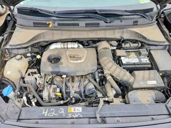 2021 HYUNDAI KONA Limited