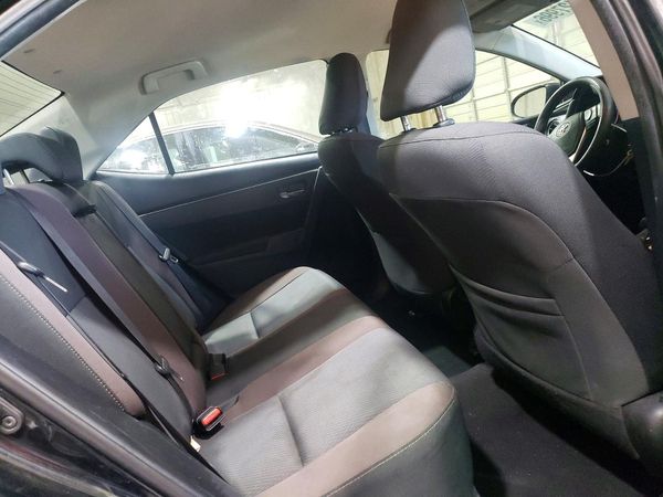 2019 TOYOTA COROLLA
