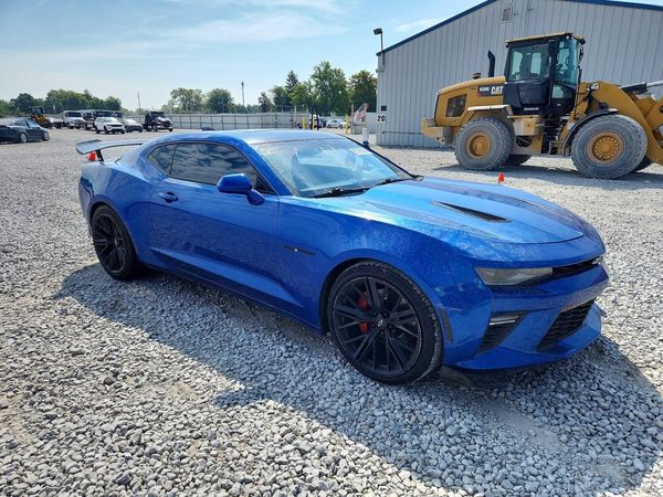 2018 CHEVROLET CAMARO 2SS — Passenger 3/4