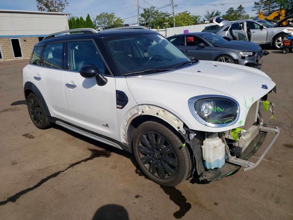 2017 MINI COOPER