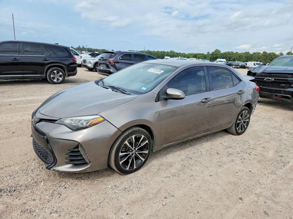 2017 TOYOTA COROLLA