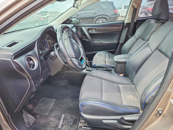 2017 TOYOTA COROLLA