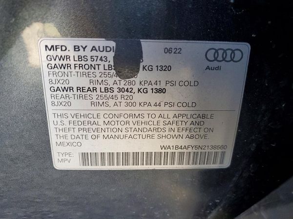2022 AUDI SQ5