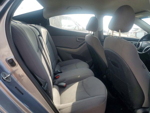 2016 HYUNDAI ELANTRA