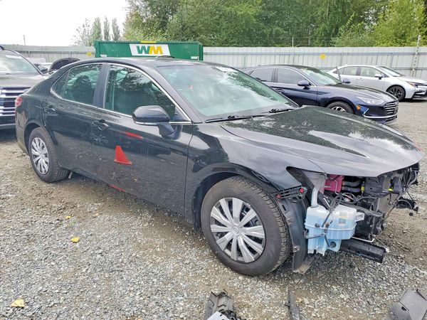 2019 TOYOTA CAMRY LE Hybrid