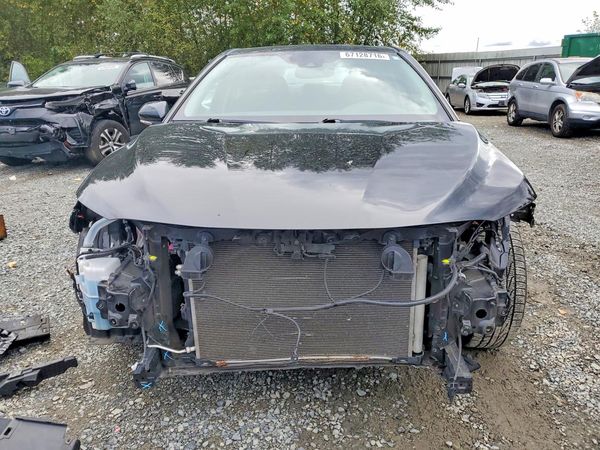 2019 TOYOTA CAMRY LE Hybrid