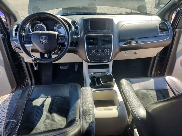 2017 DODGE GRAND CARAVAN