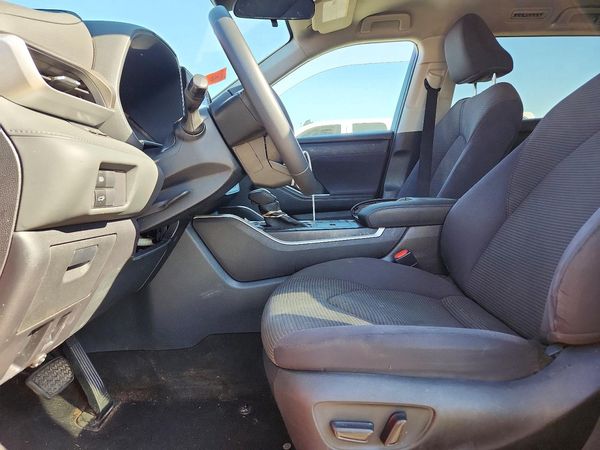 2022 TOYOTA HIGHLANDER