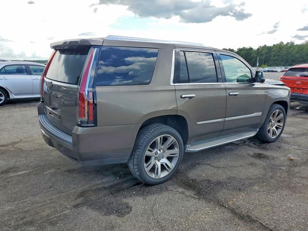 2015 CADILLAC ESCALADE Luxury