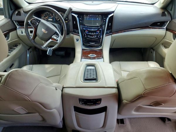 2015 CADILLAC ESCALADE Luxury