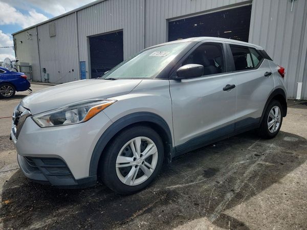2020 NISSAN KICKS