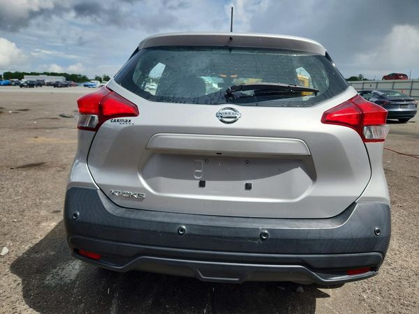 2020 NISSAN KICKS