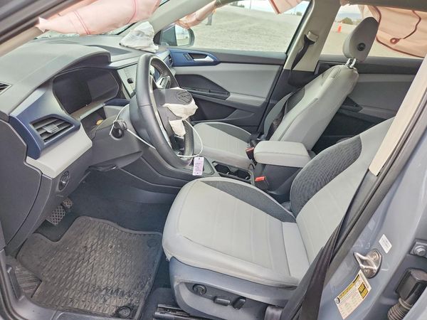 2022 VOLKSWAGEN TAOS