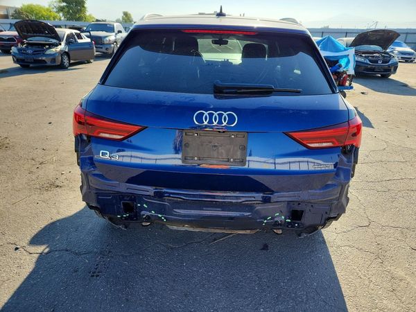 2021 AUDI Q3