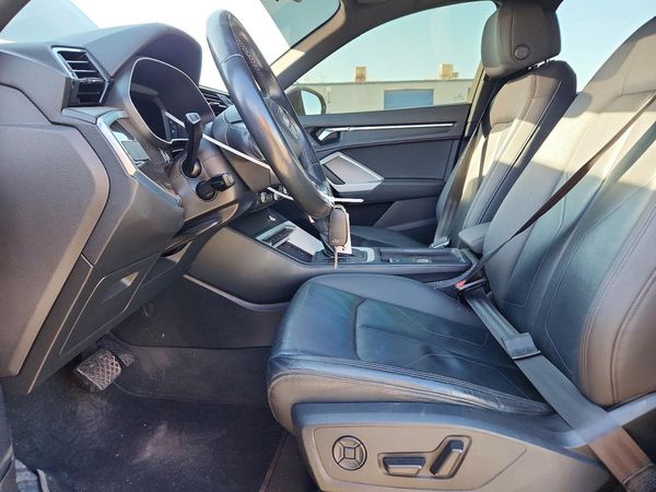 2021 AUDI Q3
