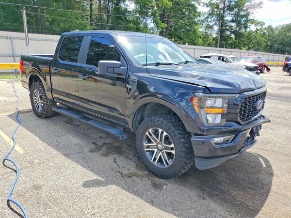 2023 FORD F150