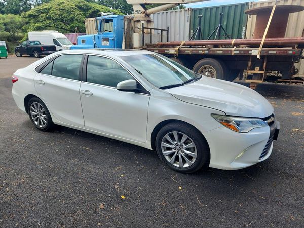 2016 TOYOTA CAMRY