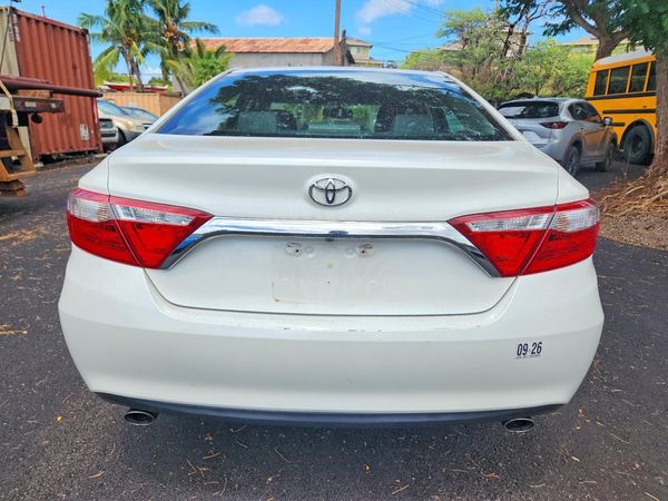 2016 TOYOTA CAMRY