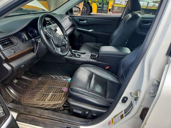 2016 TOYOTA CAMRY