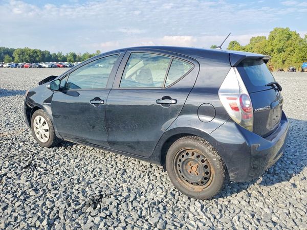 2014 TOYOTA PRIUS