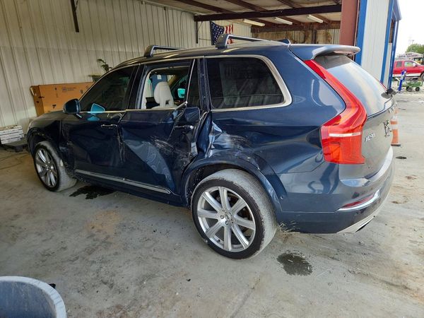 2018 VOLVO XC90 Inscription
