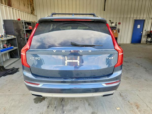 2018 VOLVO XC90 Inscription