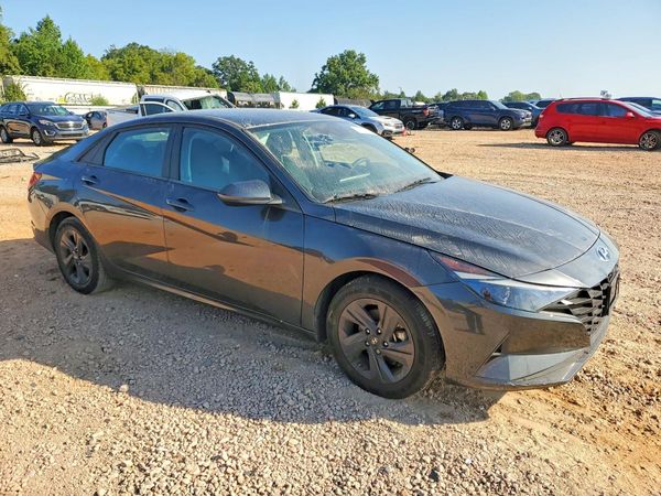 2021 HYUNDAI ELANTRA SEL — Passenger 3/4