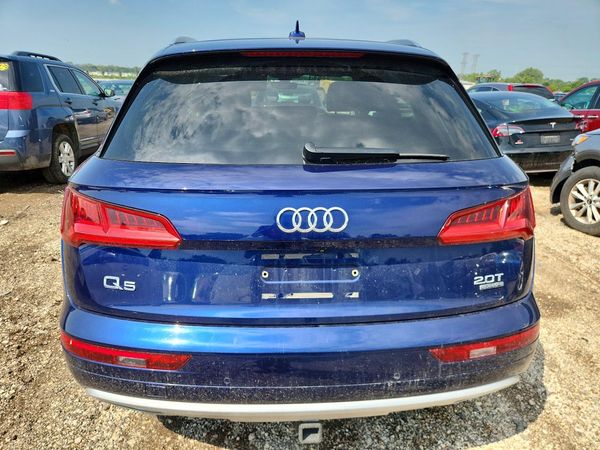 2018 AUDI Q5 quattro Prestige